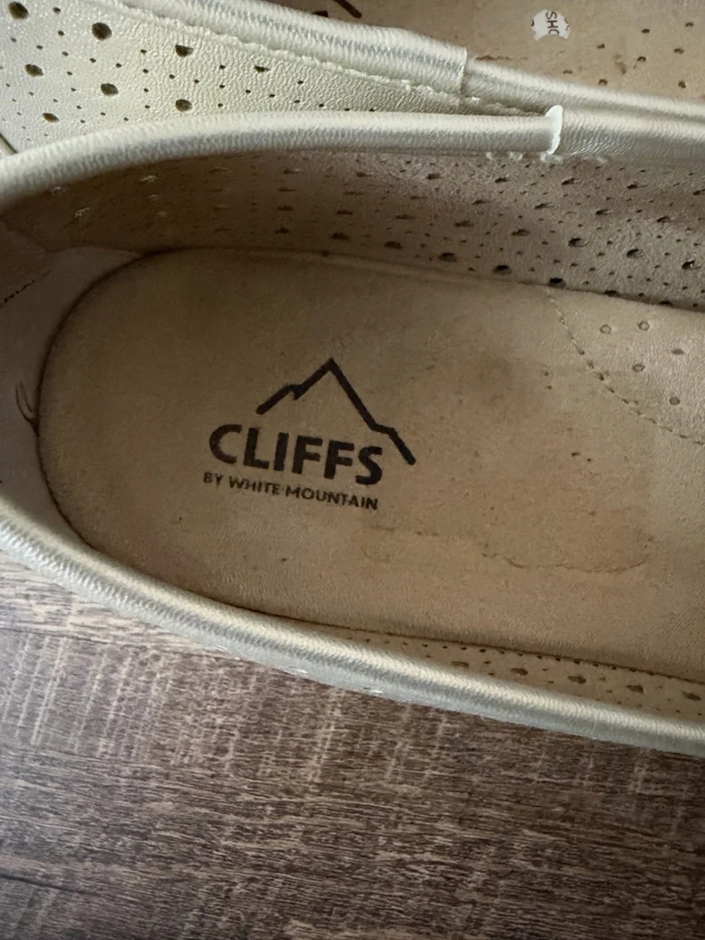 Cliffs by WHITE MOUNTAIN Cream Perforated Ballet Flats with Bow - Picture 6 of 6